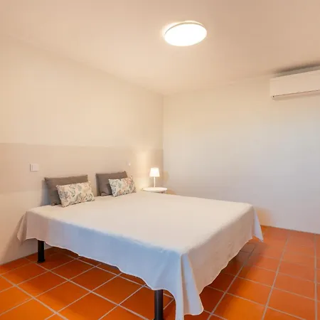 Semesterbostad Solar De River Front *