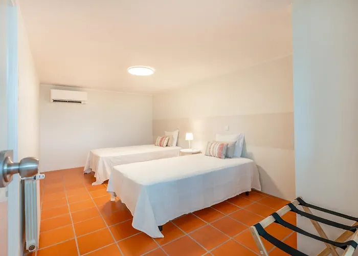 Solar De Prado - By Proguest * Vila de Prado